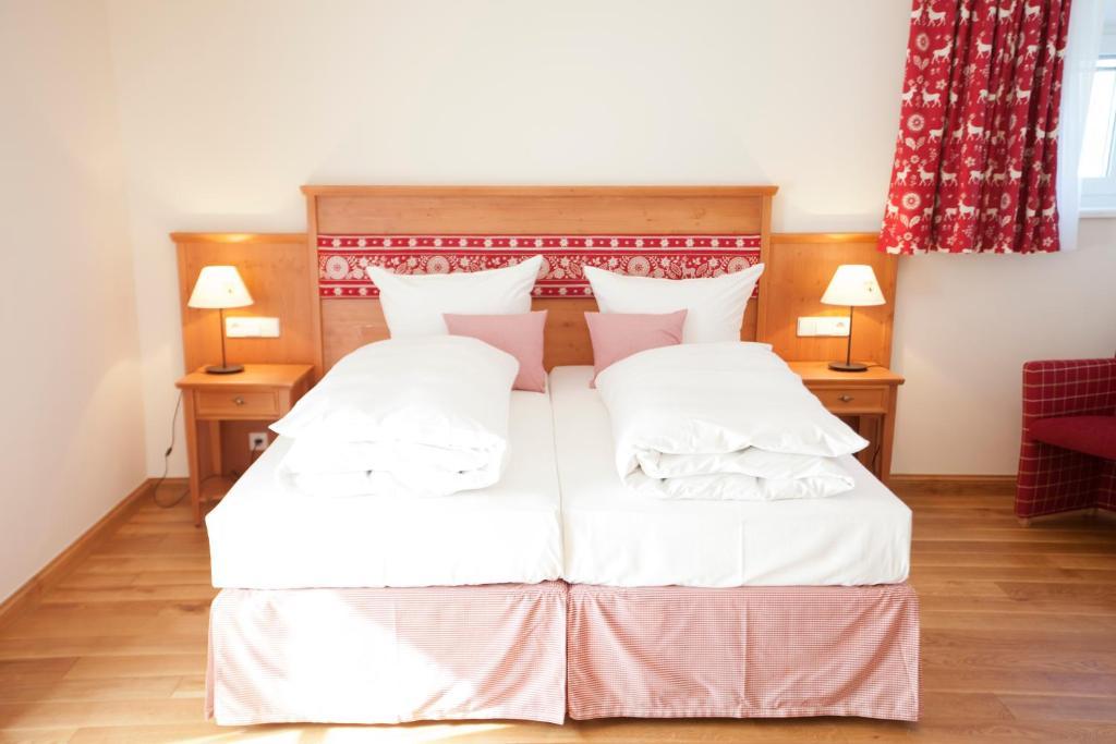 Landhaus Marinella Hotel Garni Bad Wiessee Room photo